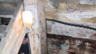 Wieliczkan suolakaivokseen laskeutumassa